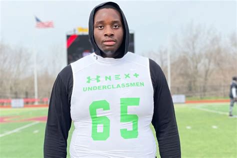 Illinois added another promising prospect from an in-state power in East St. . Brandon henderson 247